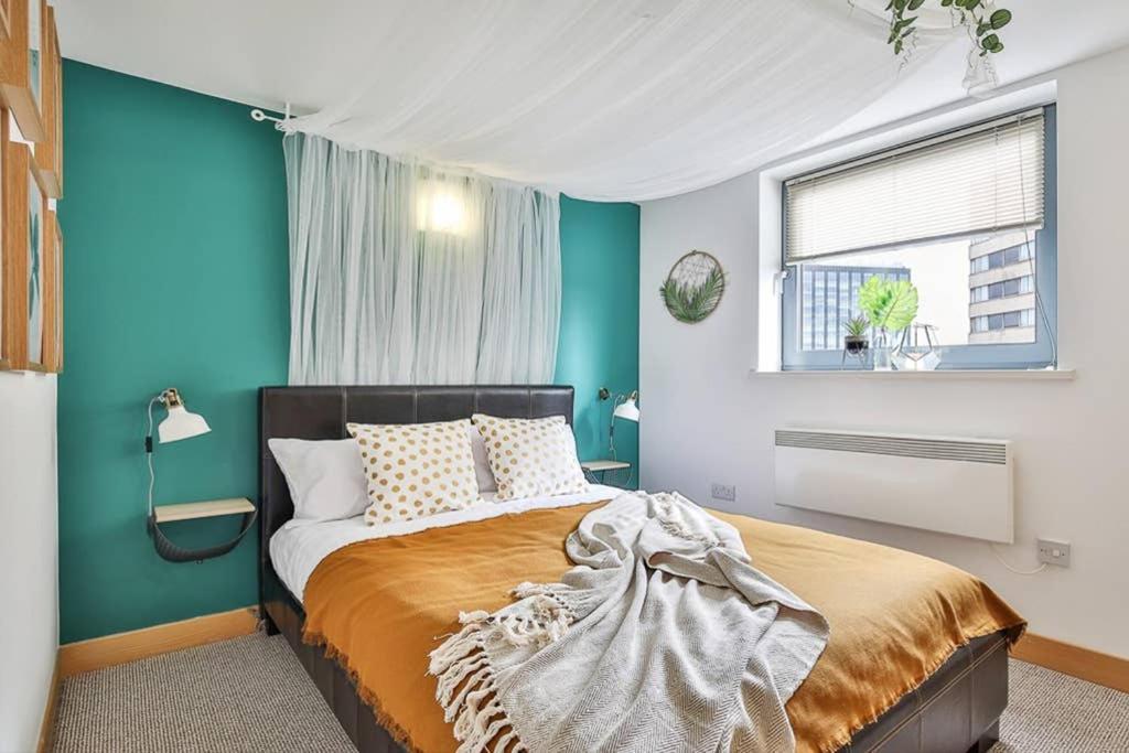 The Exclusive Gem Of Leeds - Sleeps 8 Lejlighed Eksteriør billede
